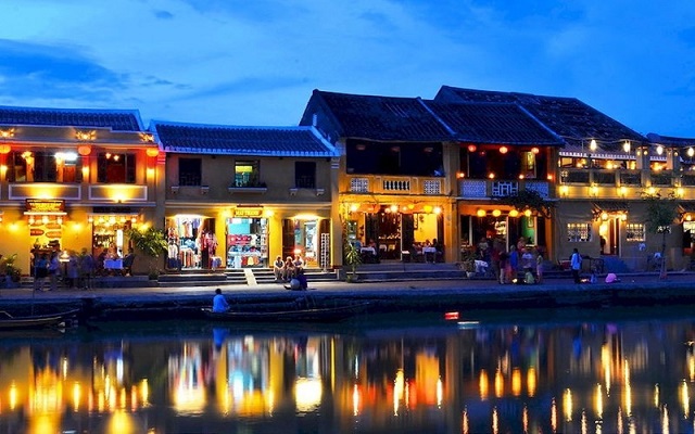 Các địa điểm du lịch nổi tiếng ở Việt Nam
